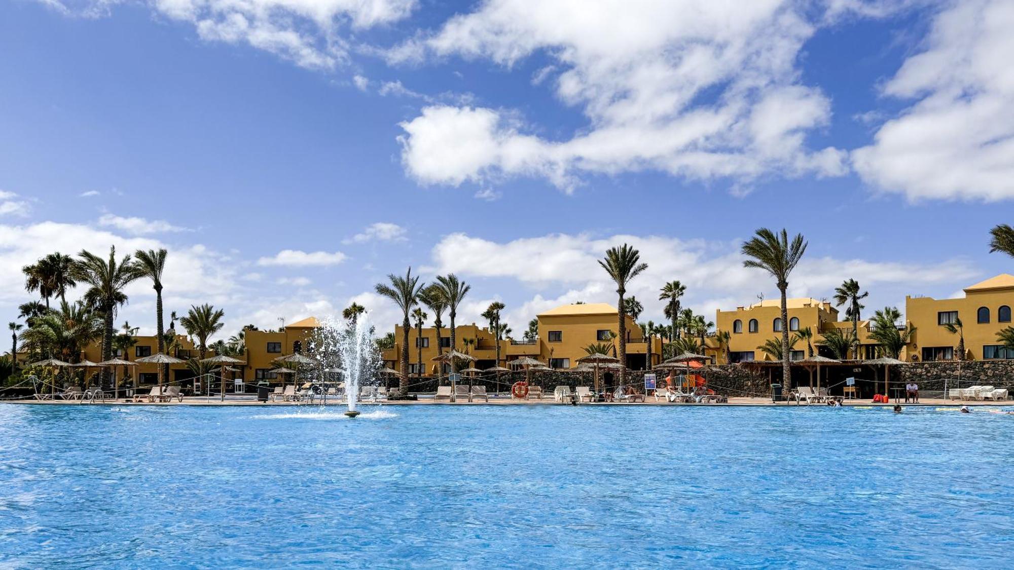 Вілла Golden Dream, Swimming Pool And Parking Корралехо Екстер'єр фото