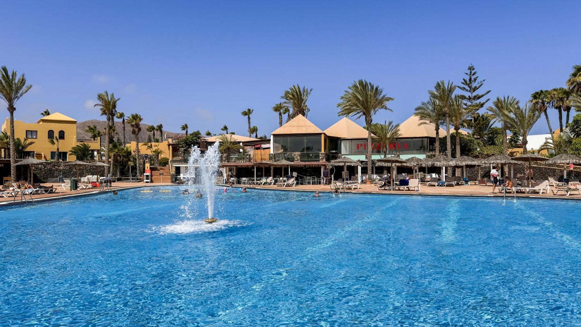 Вілла Golden Dream, Swimming Pool And Parking Корралехо Екстер'єр фото